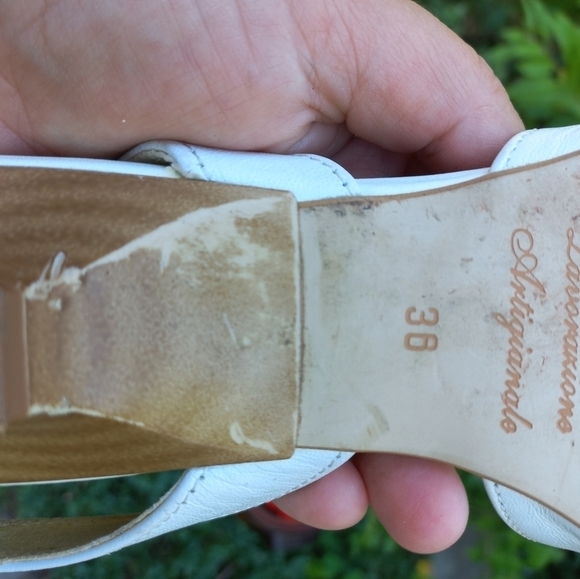 💥Sz 5 💥 Bata White  Leather Shoes - Picture 11 of 17